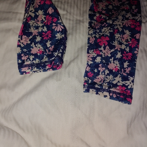 Four girls bottoms bundle - Picture 11 of 16